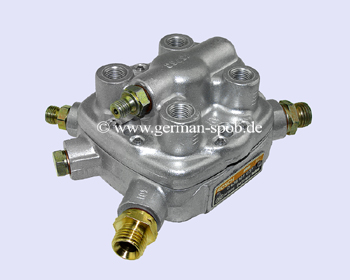 0438101037 Brandstof verdeler Bosch  | Mercedes W201 2.5 16 V | geregenereerd 0 438 101 037 Bosch 0438101037, 0438101036, 0986438236, 0 438 101 037, 0 438 101 036, 0 986 438 236 Mercedes 190 W201 E 2.5-16